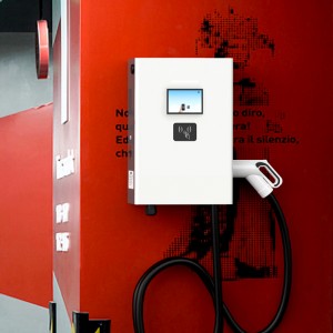 Stèisean cosgais càr dealain 20KW 30KW OCPP Smart Home a-muigh air a chuir suas le balla Fast DC EV Charger